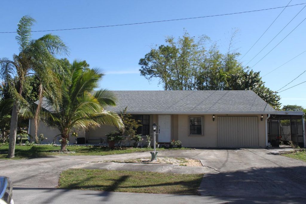 3240 SW 4th Street, Deerfield Beach, FL 33442