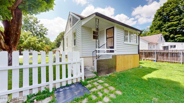 605 Fountain Ave, Lyndon, KY 40222