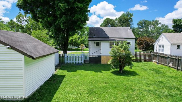 605 Fountain Ave, Lyndon, KY 40222