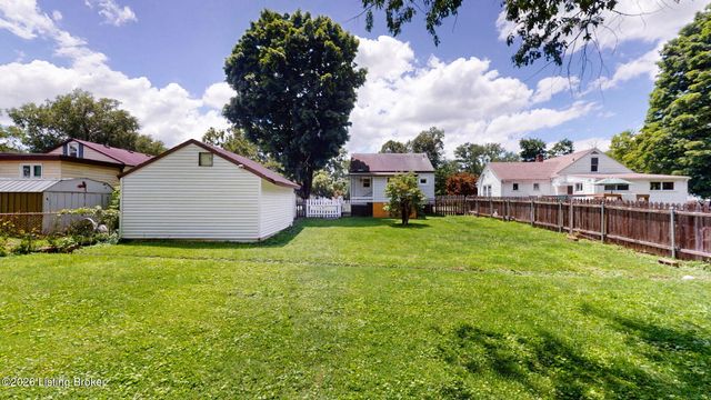 605 Fountain Ave, Lyndon, KY 40222