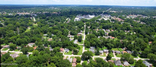 605 Fountain Ave, Lyndon, KY 40222