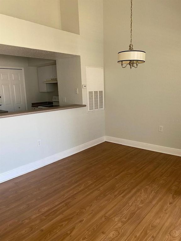 Image 8 of property listing at Address unavailable.
