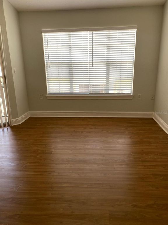 Image 9 of property listing at Address unavailable.