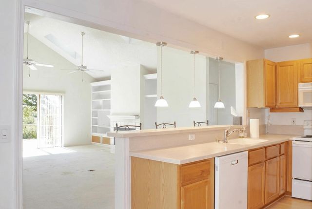 364 Village Dr, St Augustine, FL 32084