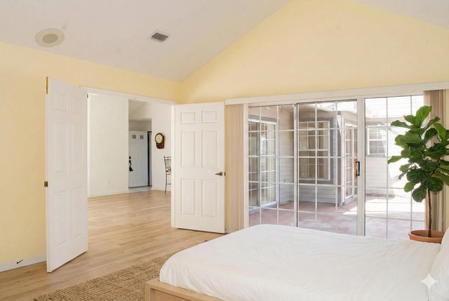 364 Village Dr, St Augustine, FL 32084