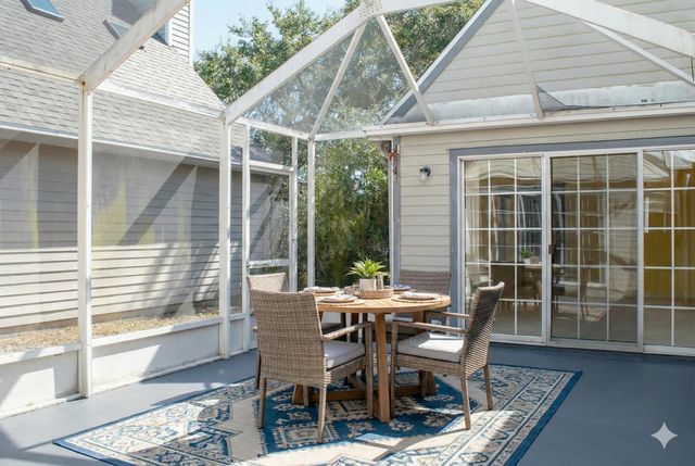 364 Village Dr, St Augustine, FL 32084