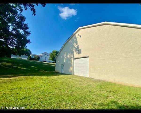 323 Harmon Rd, New Tazewell, TN 37825