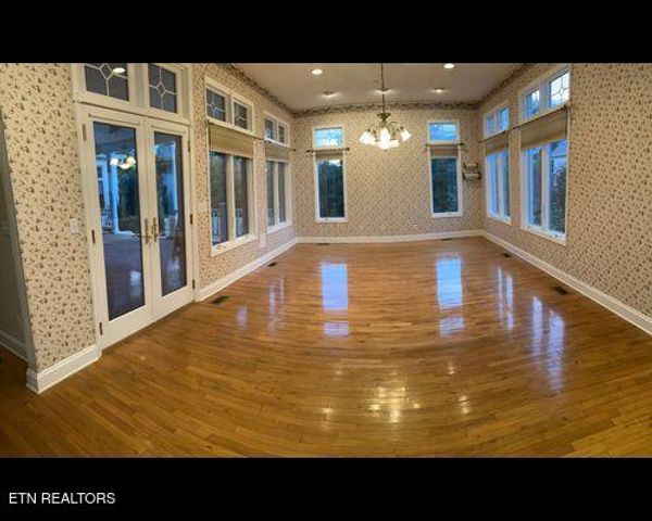 323 Harmon Rd, New Tazewell, TN 37825