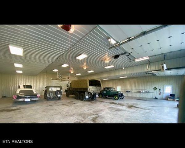 323 Harmon Rd, New Tazewell, TN 37825