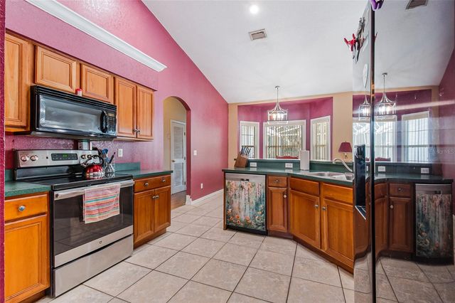 8672 MARY MOSER LANE, Lake Wales, FL 33898