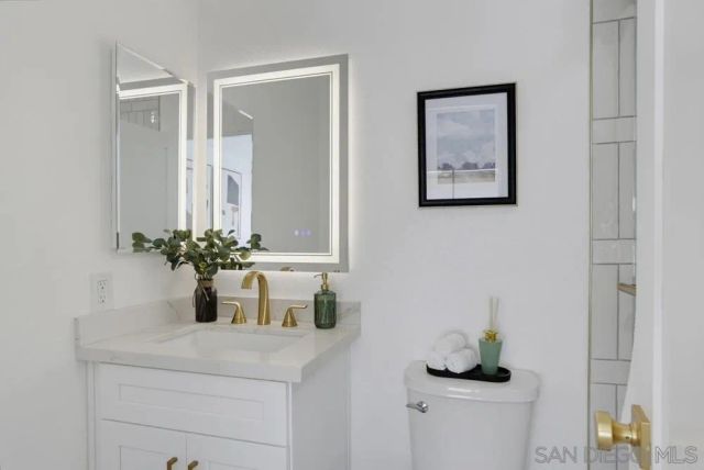 319 Volney Lane, Encinitas, CA 92024