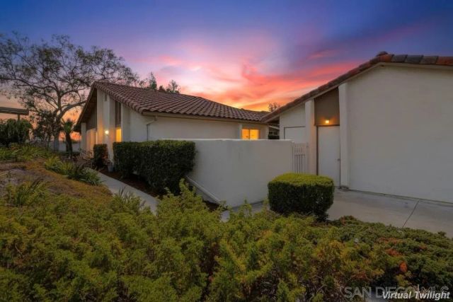 319 Volney Lane, Encinitas, CA 92024