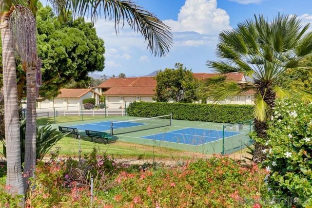 319 Volney Lane, Encinitas, CA 92024