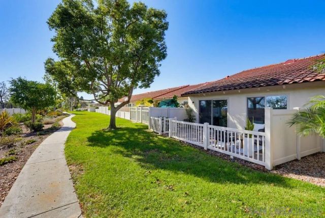 319 Volney Lane, Encinitas, CA 92024