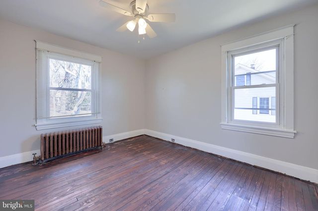 3517 SHARON ST, Harrisburg, PA 17111