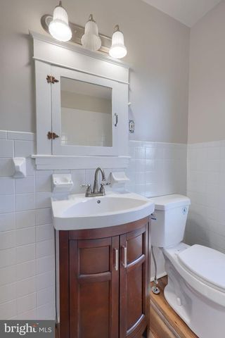 3517 SHARON ST, Harrisburg, PA 17111