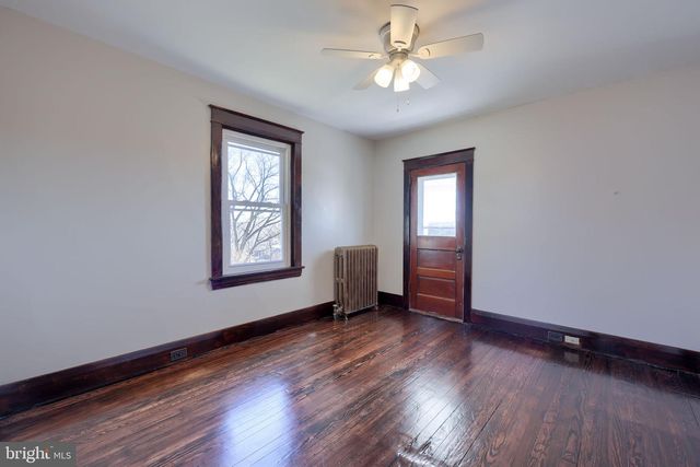 3517 SHARON ST, Harrisburg, PA 17111