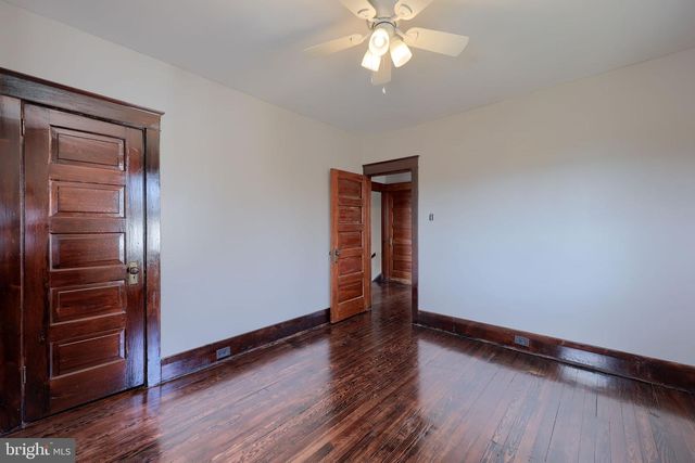 3517 SHARON ST, Harrisburg, PA 17111