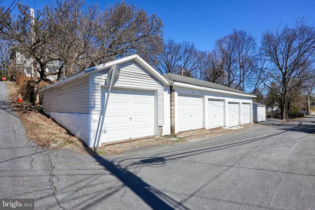 3517 SHARON ST, Harrisburg, PA 17111