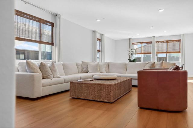 5936 Rosalee St, Sacramento, CA 95835