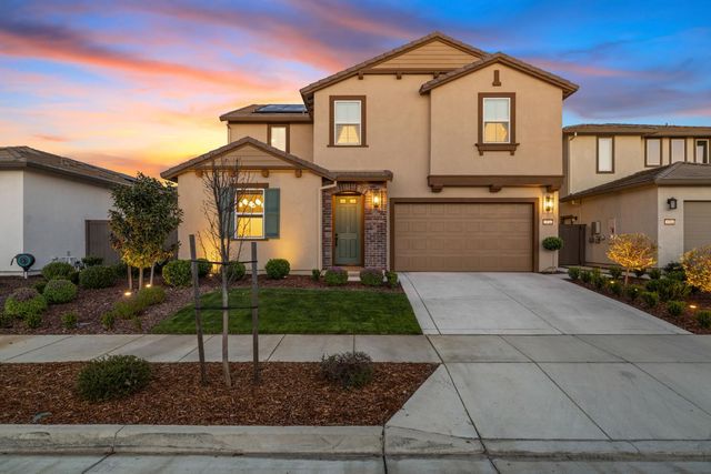 5936 Rosalee St, Sacramento, CA 95835