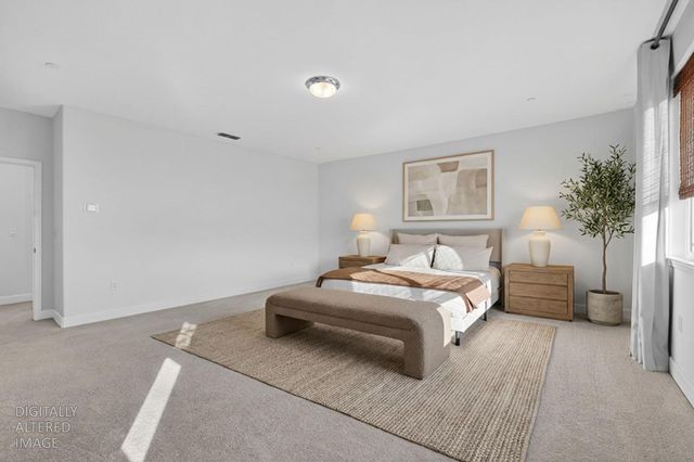 5936 Rosalee St, Sacramento, CA 95835