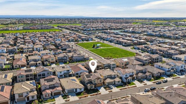 5936 Rosalee St, Sacramento, CA 95835