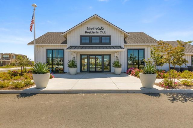 5936 Rosalee St, Sacramento, CA 95835