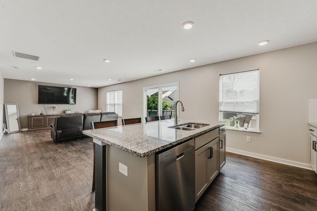 2134 Pentress Drive, Grove City, OH 43123
