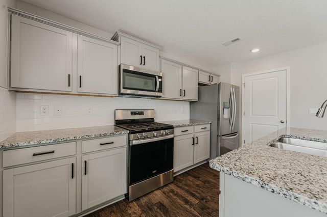 2134 Pentress Drive, Grove City, OH 43123