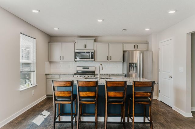 2134 Pentress Drive, Grove City, OH 43123