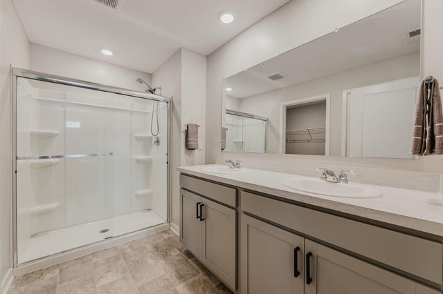 2134 Pentress Drive, Grove City, OH 43123