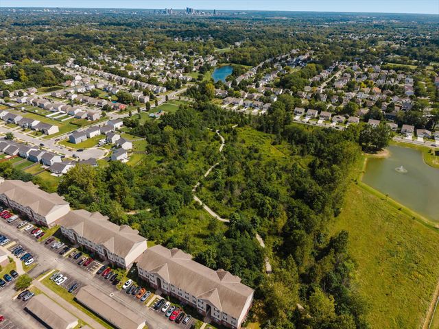 2134 Pentress Drive, Grove City, OH 43123