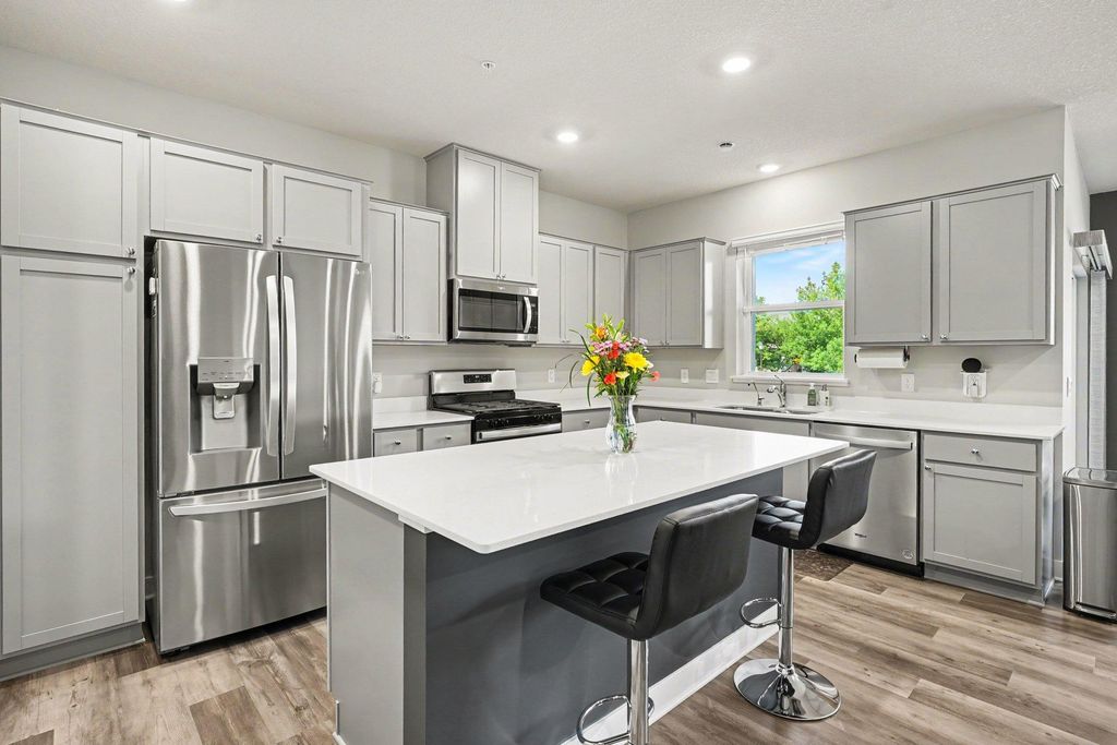 17097 Dysart Place, Lakeville, MN 55044 — photo 3