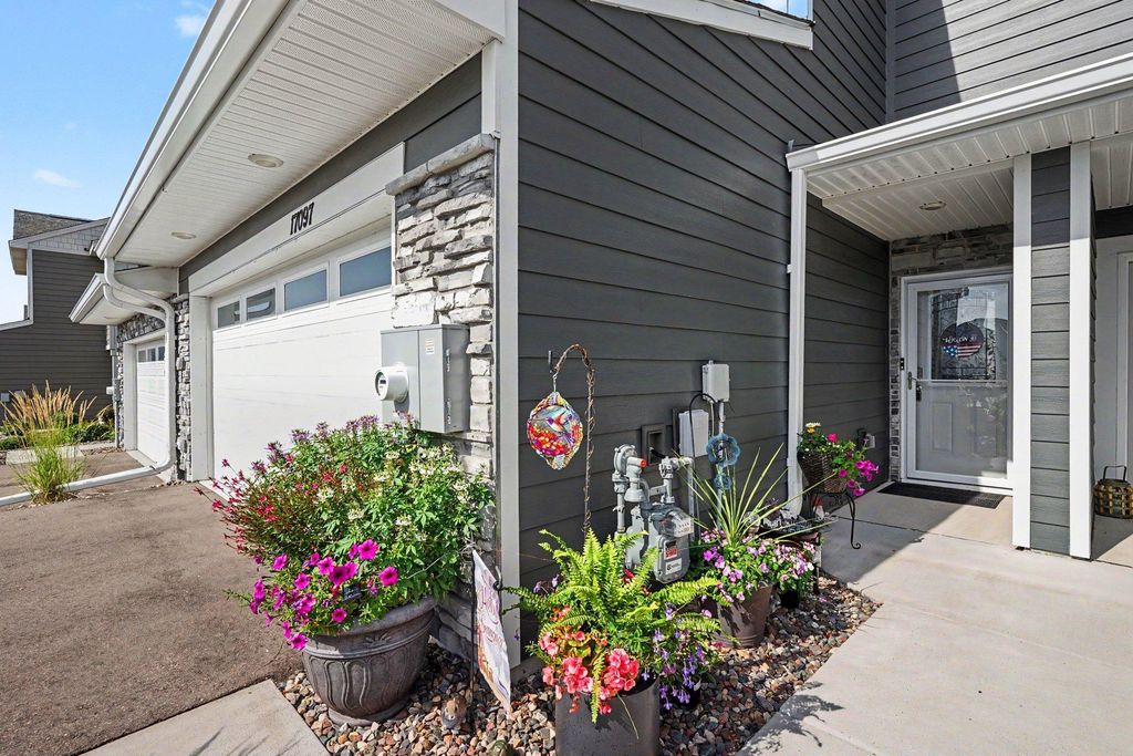 17097 Dysart Place, Lakeville, MN 55044 — photo 4