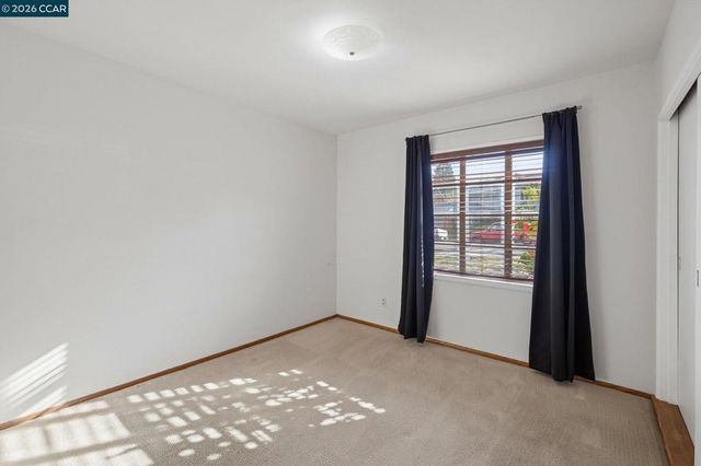 1021 1021 Ulfinian Way, Martinez, CA 94553