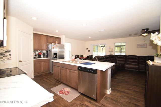 11572 SHEEPSHEAD Lane, Jacksonville, FL 32226