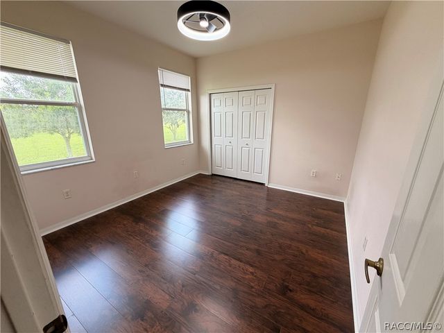 215 W Mickey Mantle Path, Hernando, FL 34442