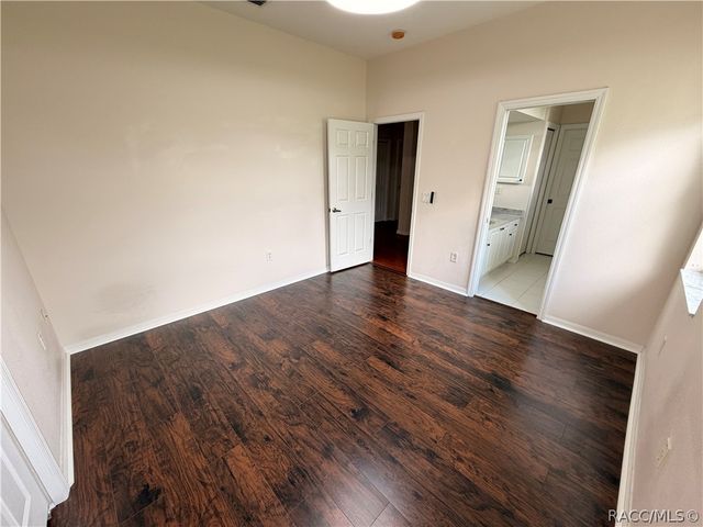 215 W Mickey Mantle Path, Hernando, FL 34442