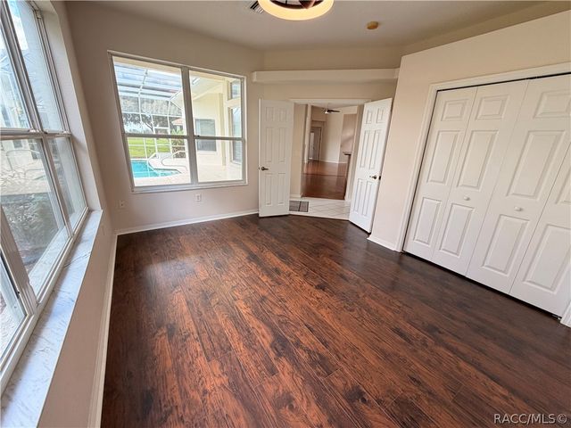 215 W Mickey Mantle Path, Hernando, FL 34442