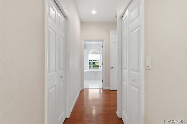 215 W Mickey Mantle Path, Hernando, FL 34442