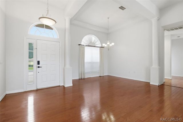 215 W Mickey Mantle Path, Hernando, FL 34442