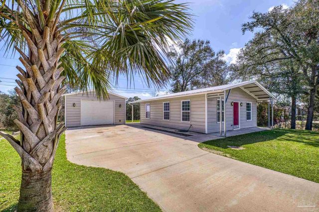 6733 Oakcliff Rd, Pensacola, FL 32526