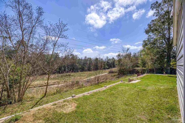 6733 Oakcliff Rd, Pensacola, FL 32526