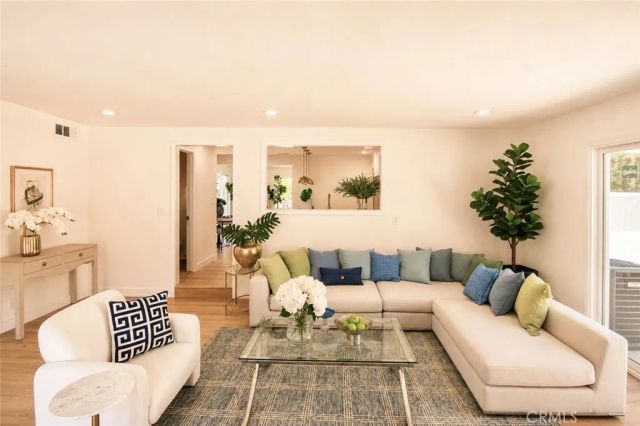 12892 VILLAGE RD, Garden Grove, CA 92841