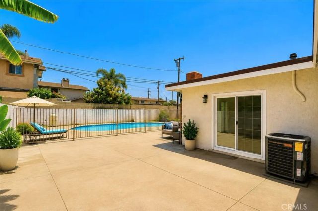 12892 VILLAGE RD, Garden Grove, CA 92841