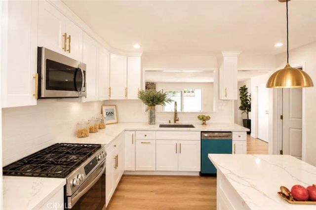 12892 VILLAGE RD, Garden Grove, CA 92841