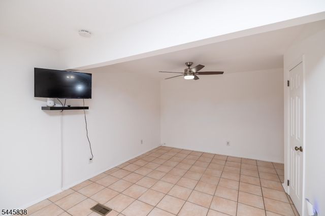 13229 Dell Pl, Stanhope Boro, NJ 07874