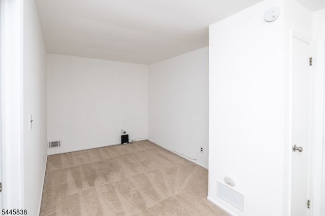 13229 Dell Pl, Stanhope Boro, NJ 07874