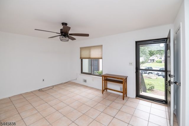 13229 Dell Pl, Stanhope Boro, NJ 07874